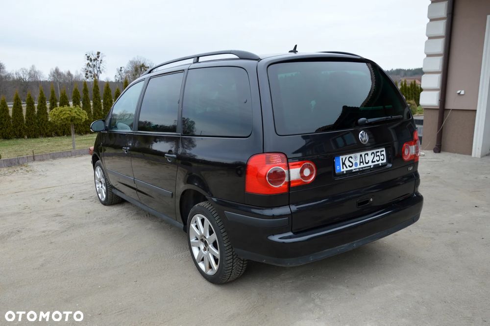 Volkswagen Sharan 1.9 TDI Comfortline Family - 8