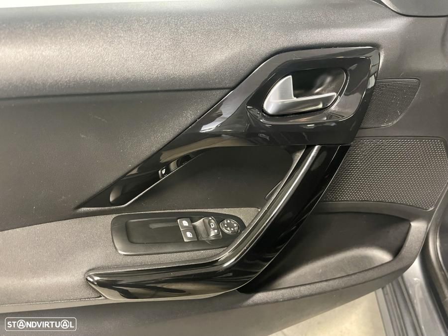 Peugeot 208 1.6 BlueHDi Allure - 17