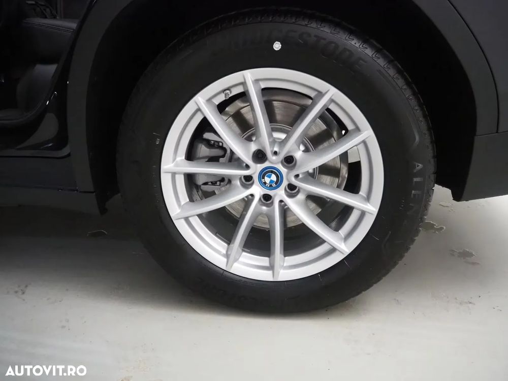 BMW X3 xDrive30e AT PHEV - 10