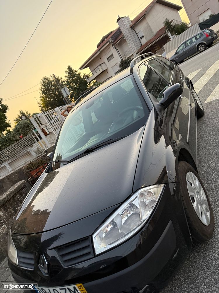 Renault Mégane Break 1.5 dCi Confort - 1
