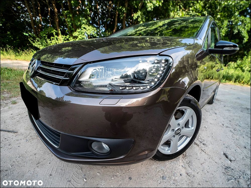Volkswagen Touran - 10