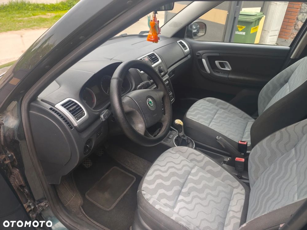 Skoda Fabia - 8