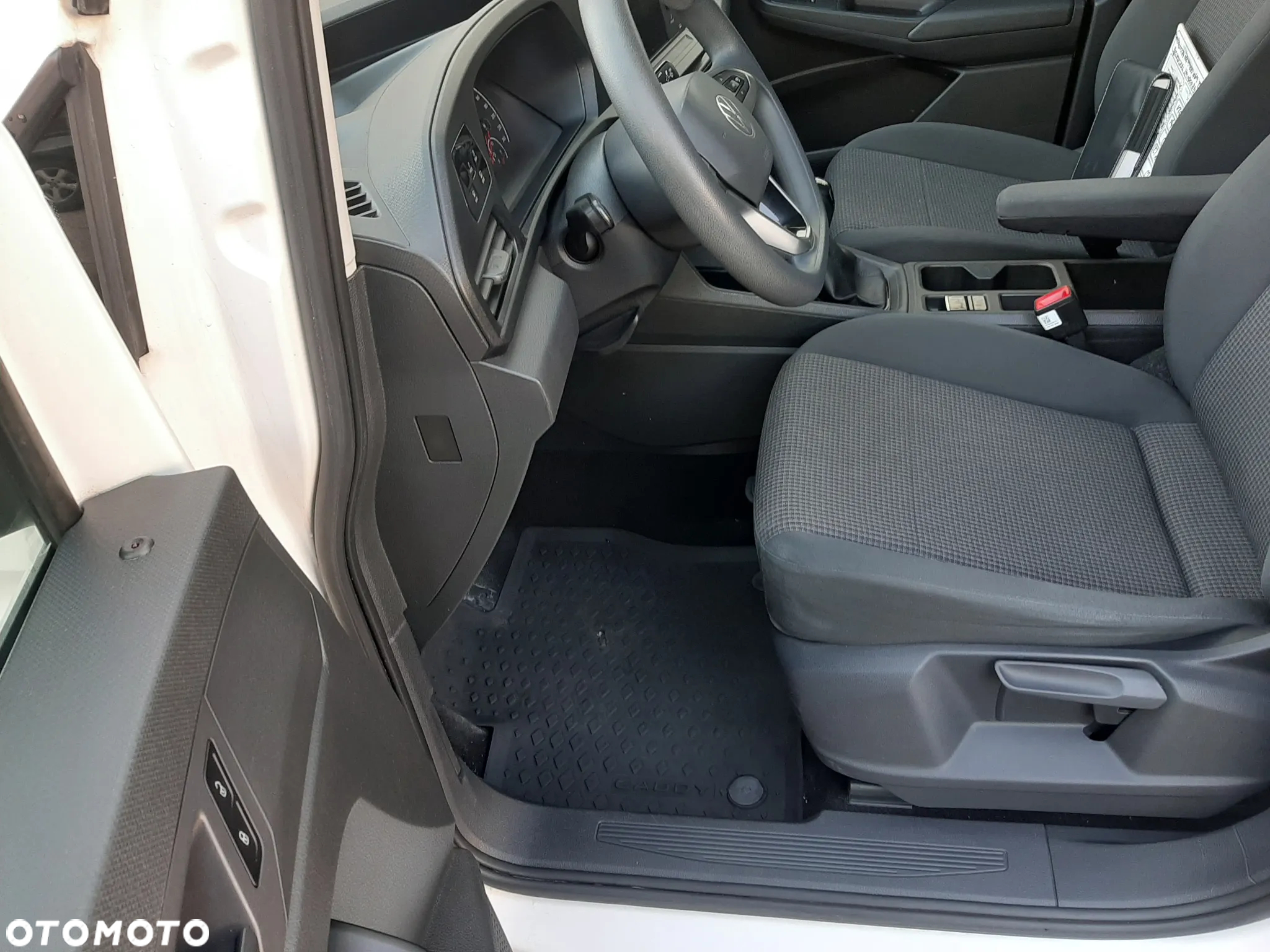Volkswagen Caddy - 6