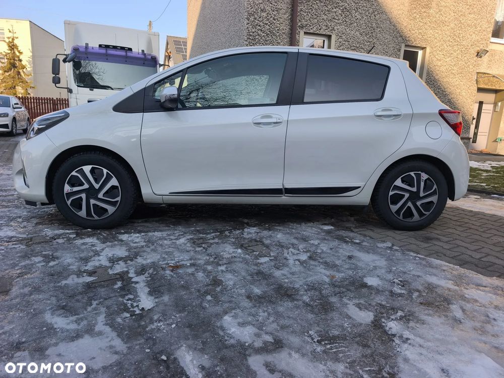 Toyota Yaris 1.5 Premium - 3