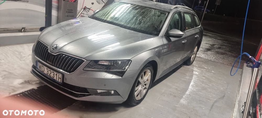 Skoda Superb 2.0 TDI Style - 3
