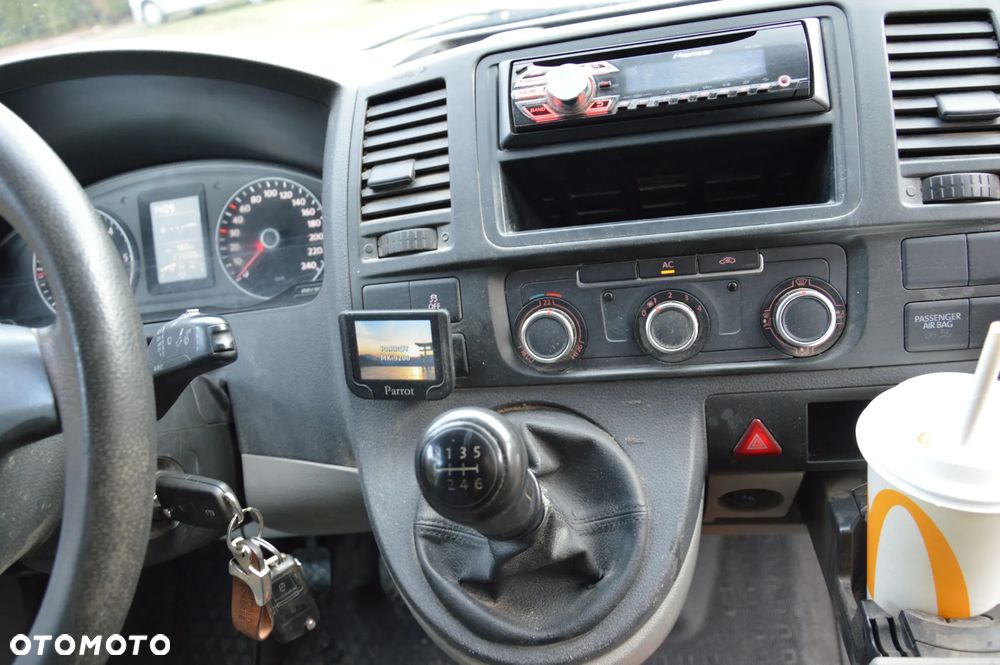 Volkswagen Transporter - 19