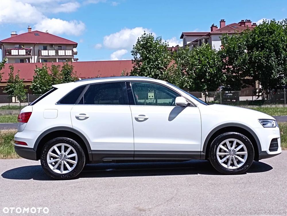 Audi Q3 - 18