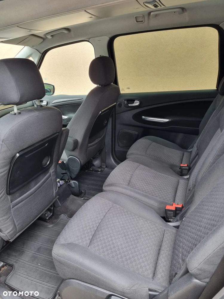 Ford Galaxy 2.0 TDCi Ghia - 10