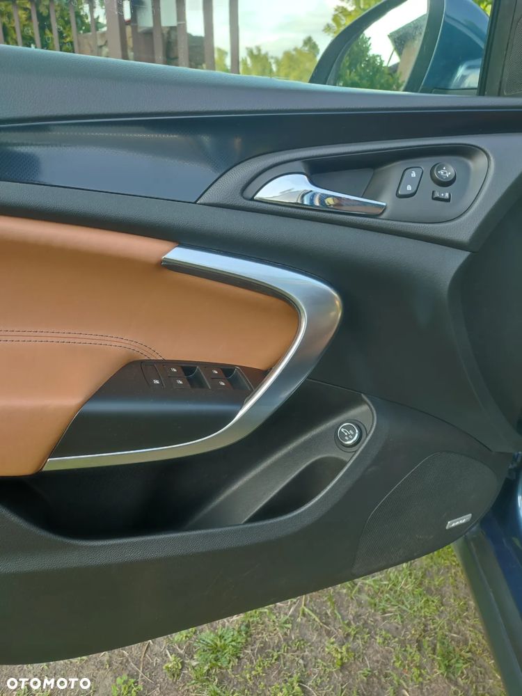 Opel Insignia CT 2.0 T 4x4 - 17