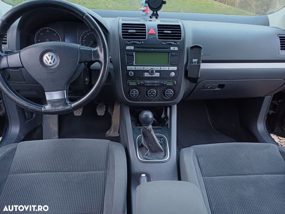 Volkswagen Golf 1.9 TDI DPF Comfortline BlueMotion - 2