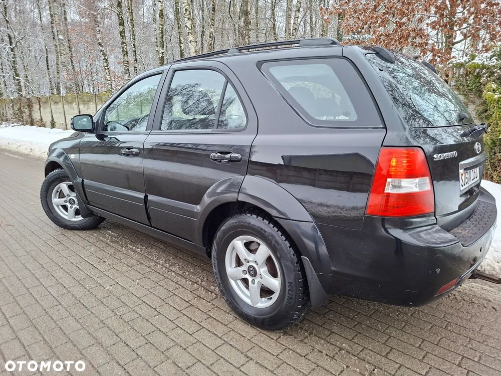 Kia Sorento 2.5 CRDi VGT DPF EX - 19