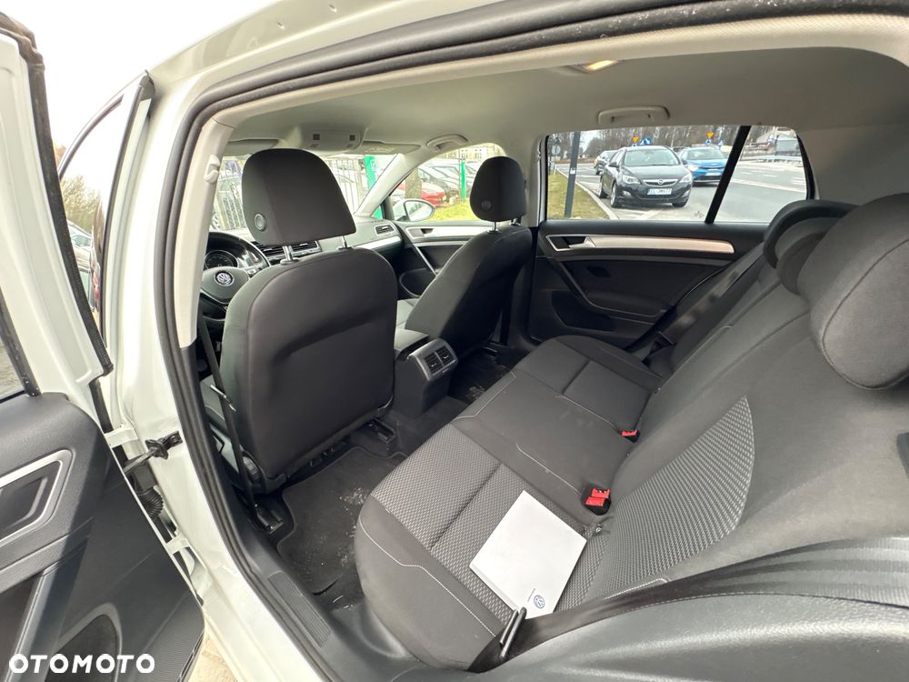 Volkswagen Golf 1.0 TSI Highline - 11