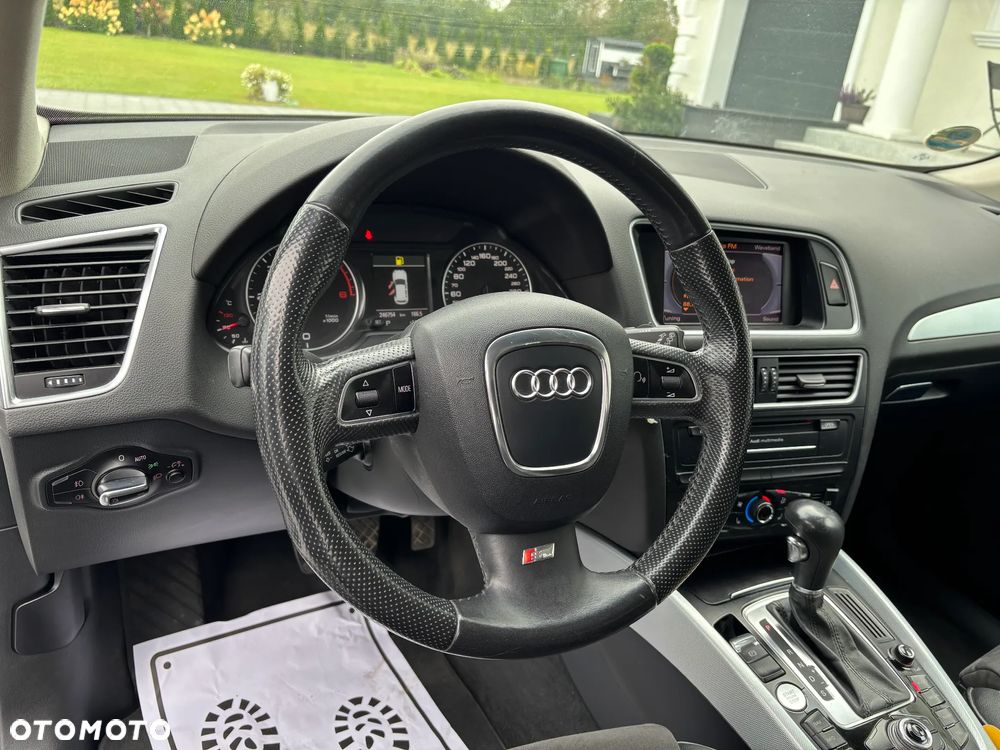 Audi Q5 2.0 TDI quattro Stronic - 15