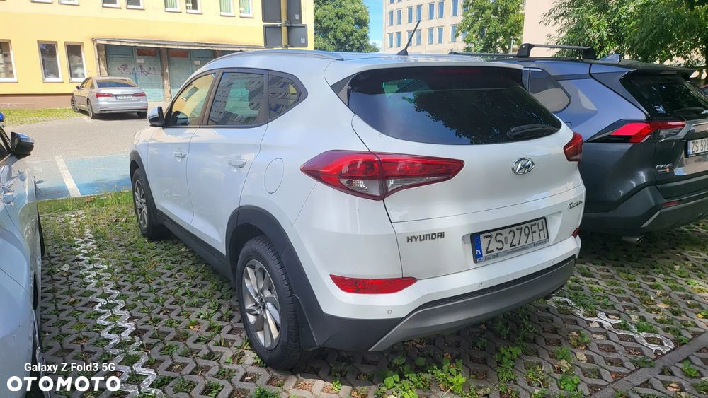 Hyundai Tucson 2.0 CRDI BlueDrive GO 2WD - 6