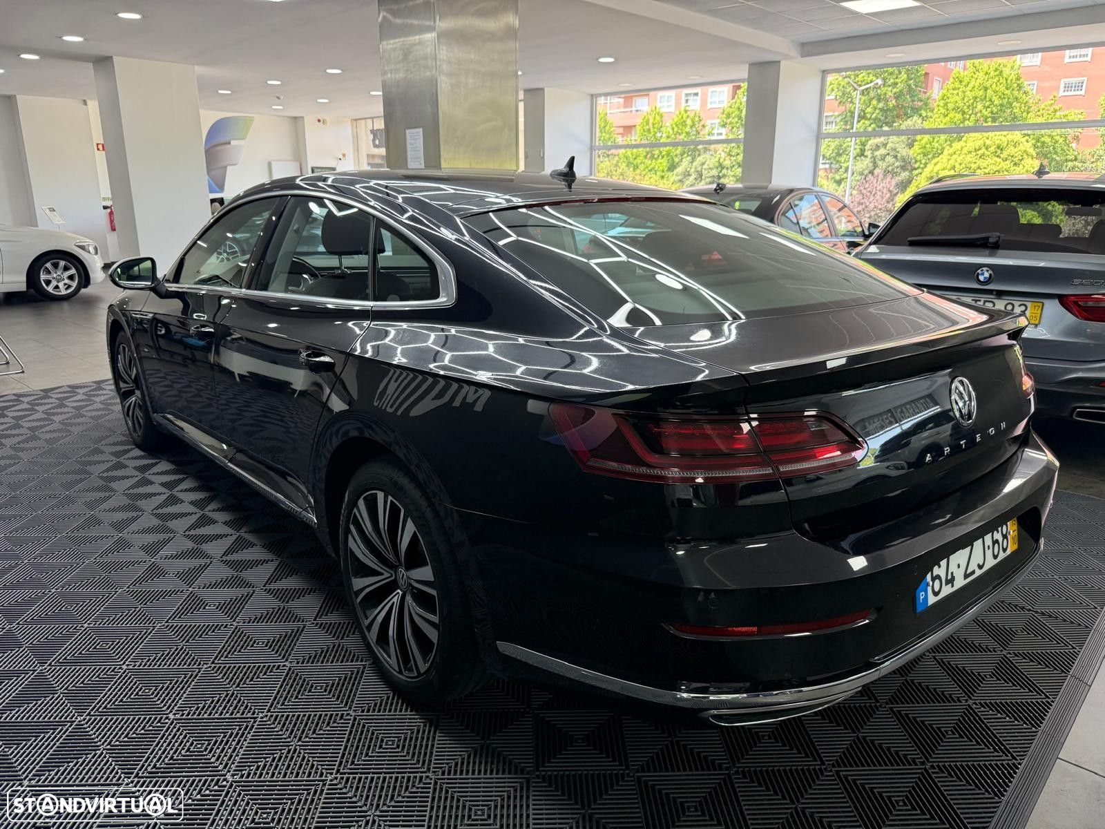VW Arteon 2.0 TDI Elegance DSG - 8