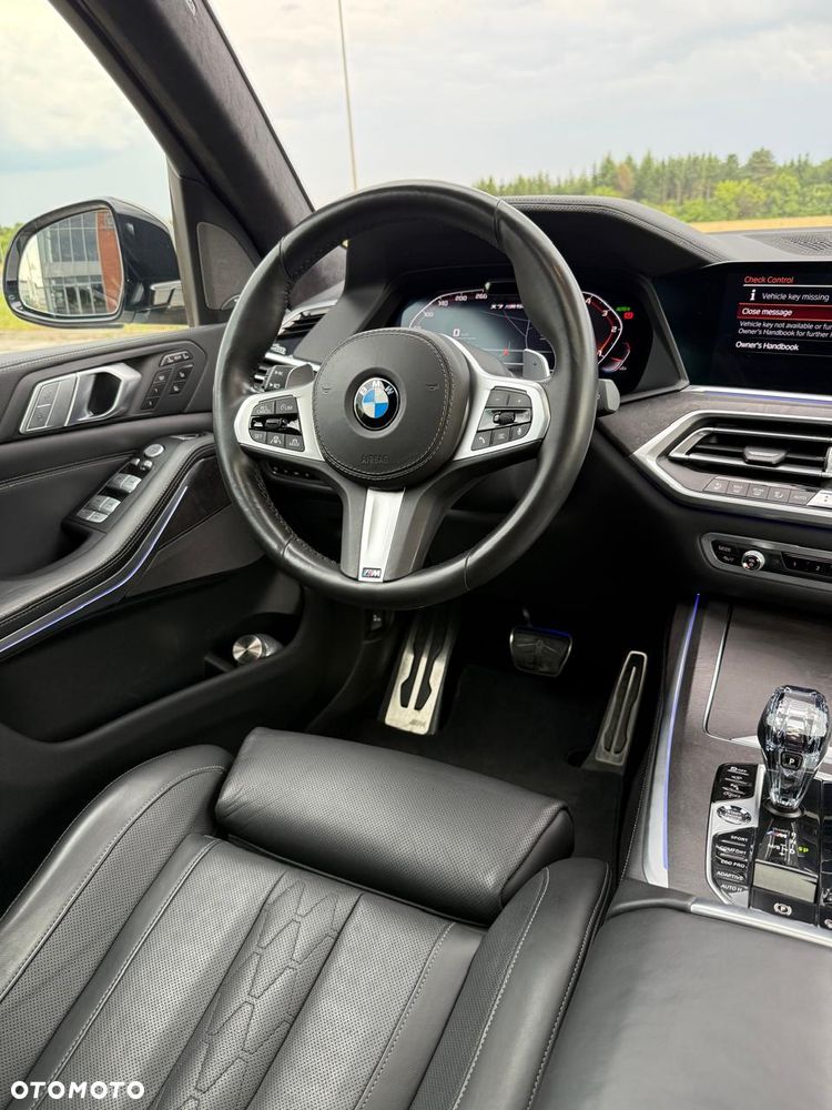 BMW X7 M50d sport - 17