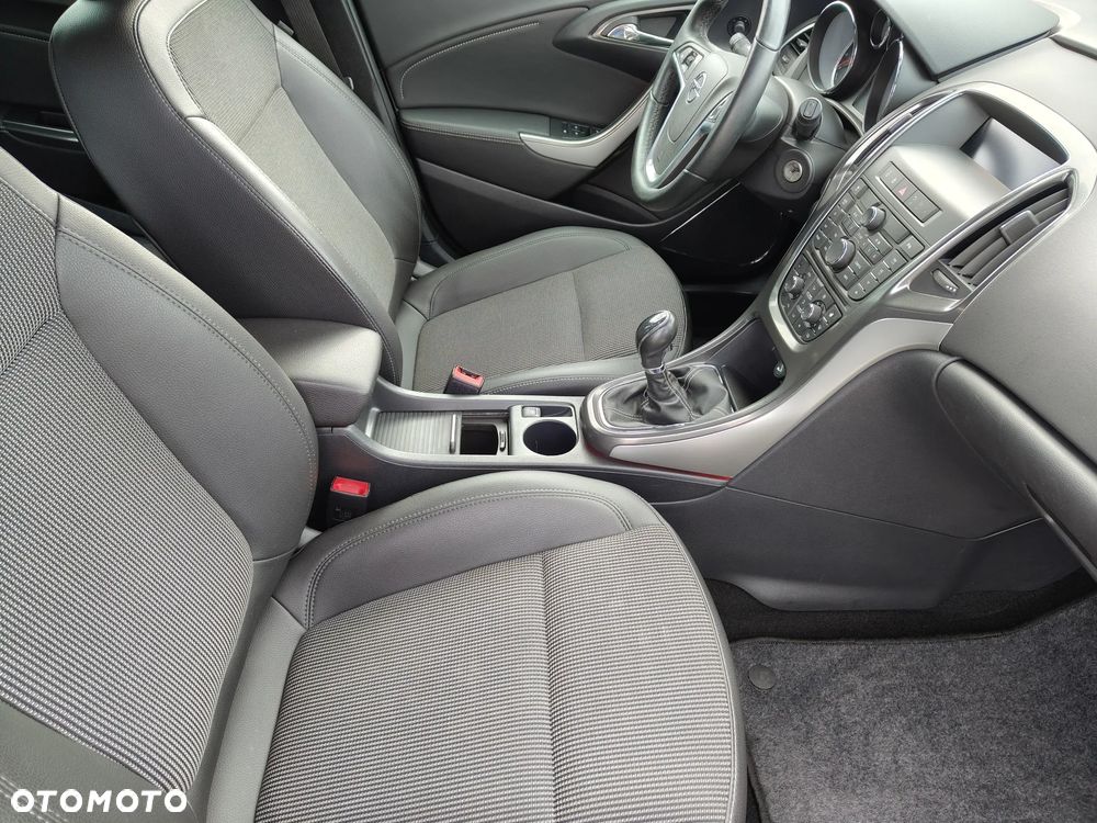 Opel Astra - 25