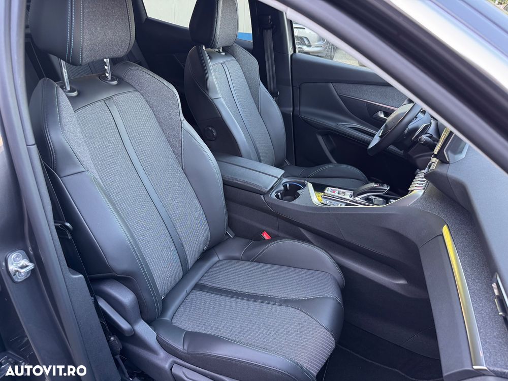 Peugeot 3008 PHEV 225 EAT8 GT - 35