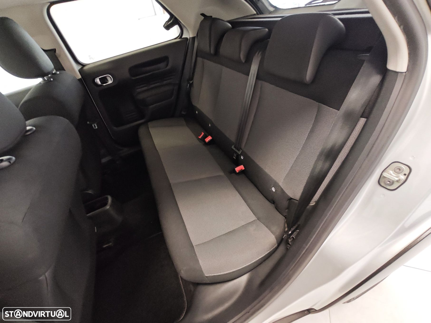 Citroën C4 Cactus 1.2 PureTech Shine - 31