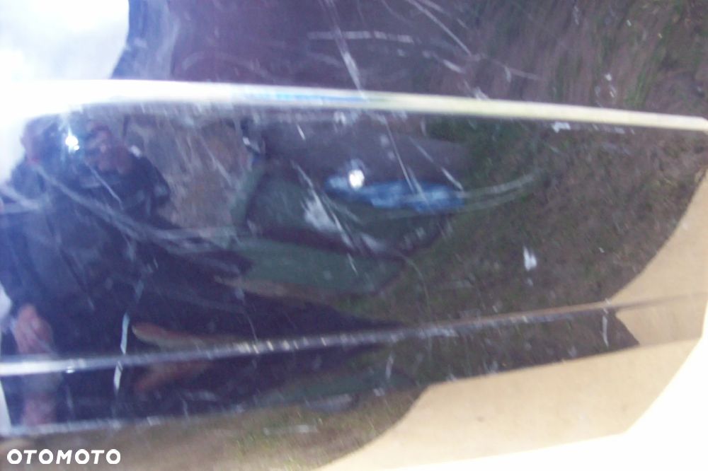 ZDERZAK TYLNY MERCEDES E-KLASA W212 SEDAN ROK 09/12 - 10