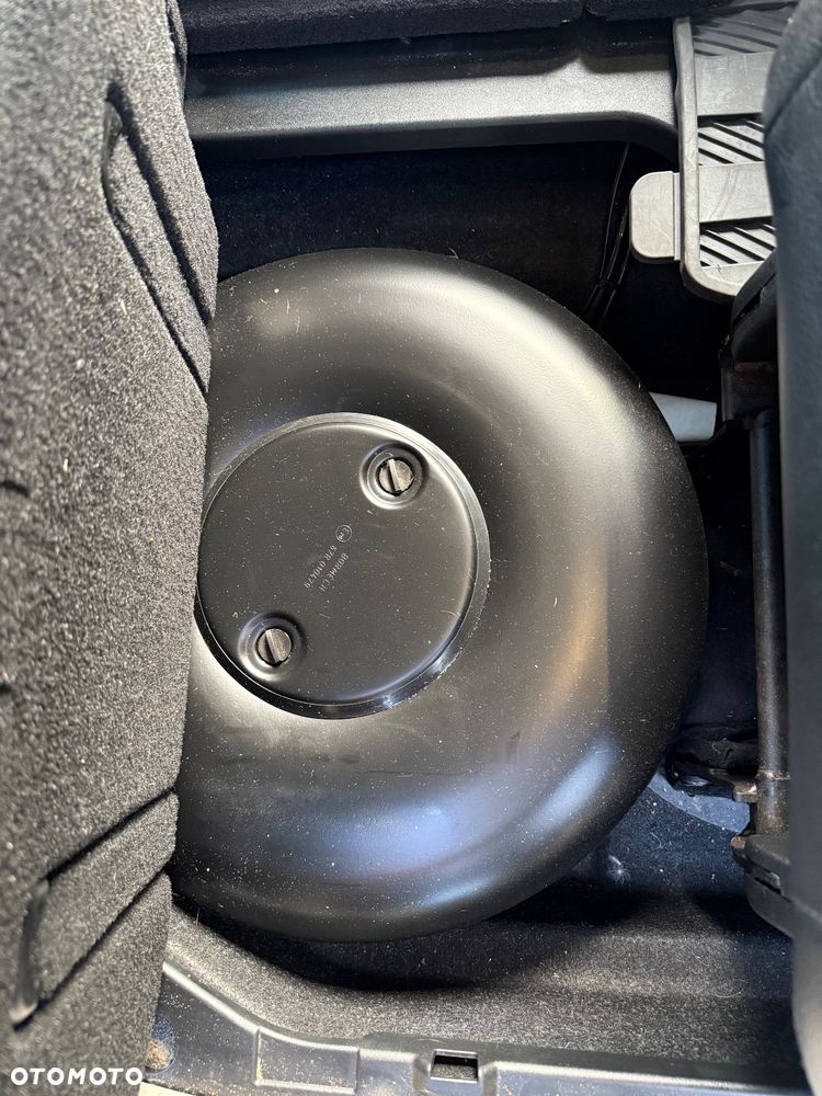 Chrysler Pacifica - 33