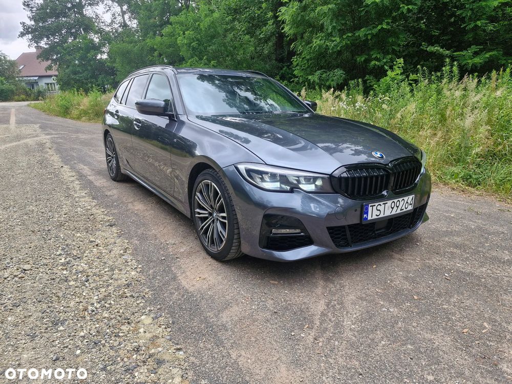 BMW Seria 3 318d M Sport Shadow - 10