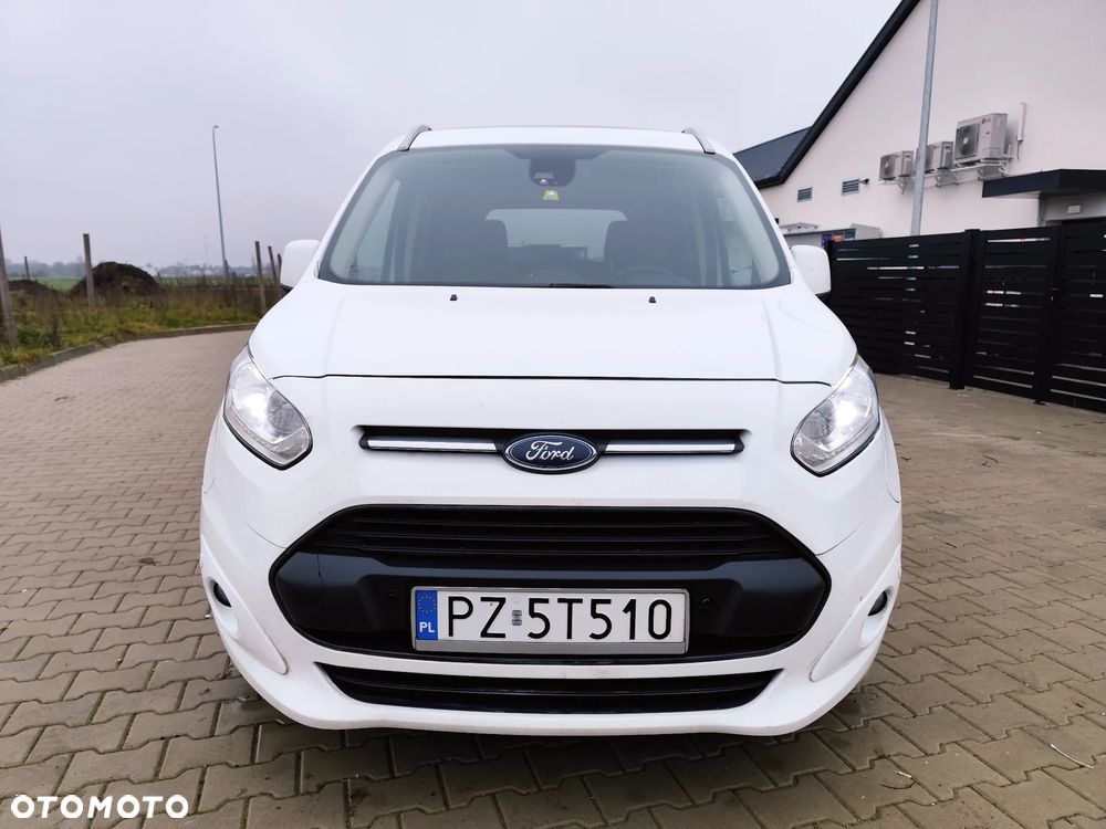 Ford Tourneo Connect Grand - 11