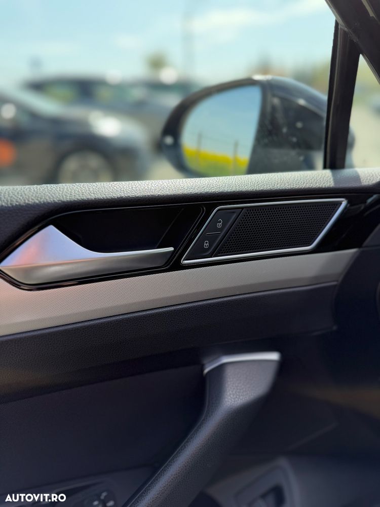 Volkswagen Passat 2.0 TDI Comfortline - 8