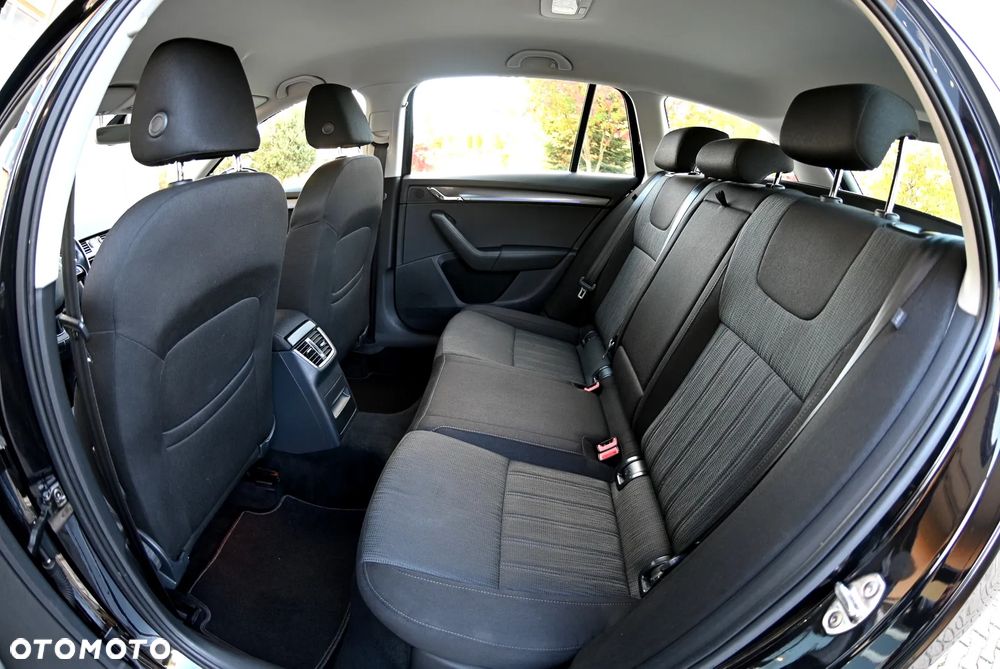 Skoda Octavia 1.4 TSI (Green tec) Style - 6