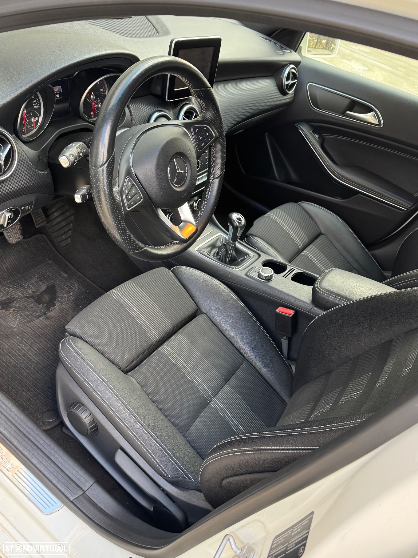 Mercedes-Benz A 180 d Urban - 10