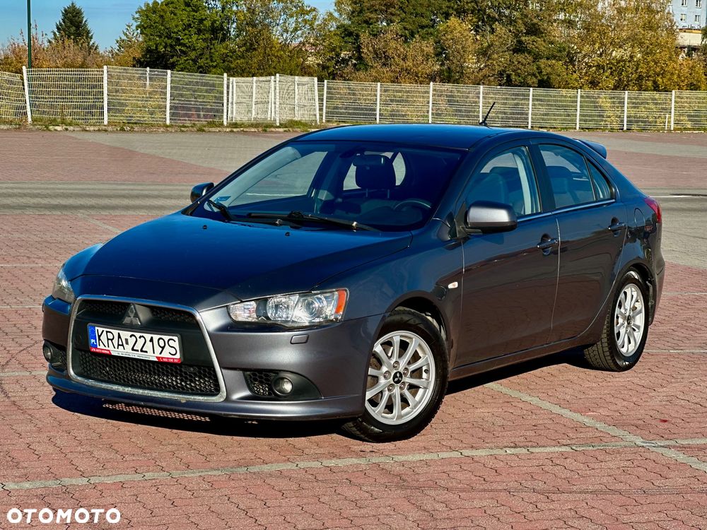Mitsubishi Lancer