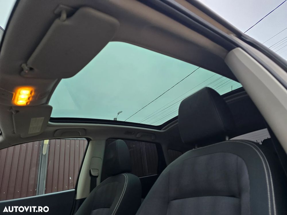 Nissan Qashqai 1.6 dCi DPF tekna - 17