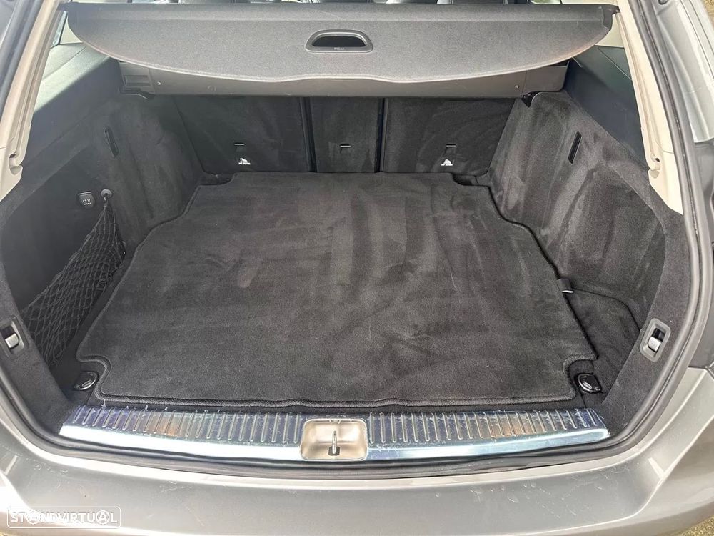 Mercedes-Benz C 250 BlueTEC Avantgarde Aut. - 17