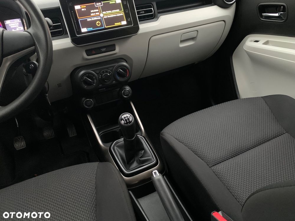 Suzuki Ignis - 10