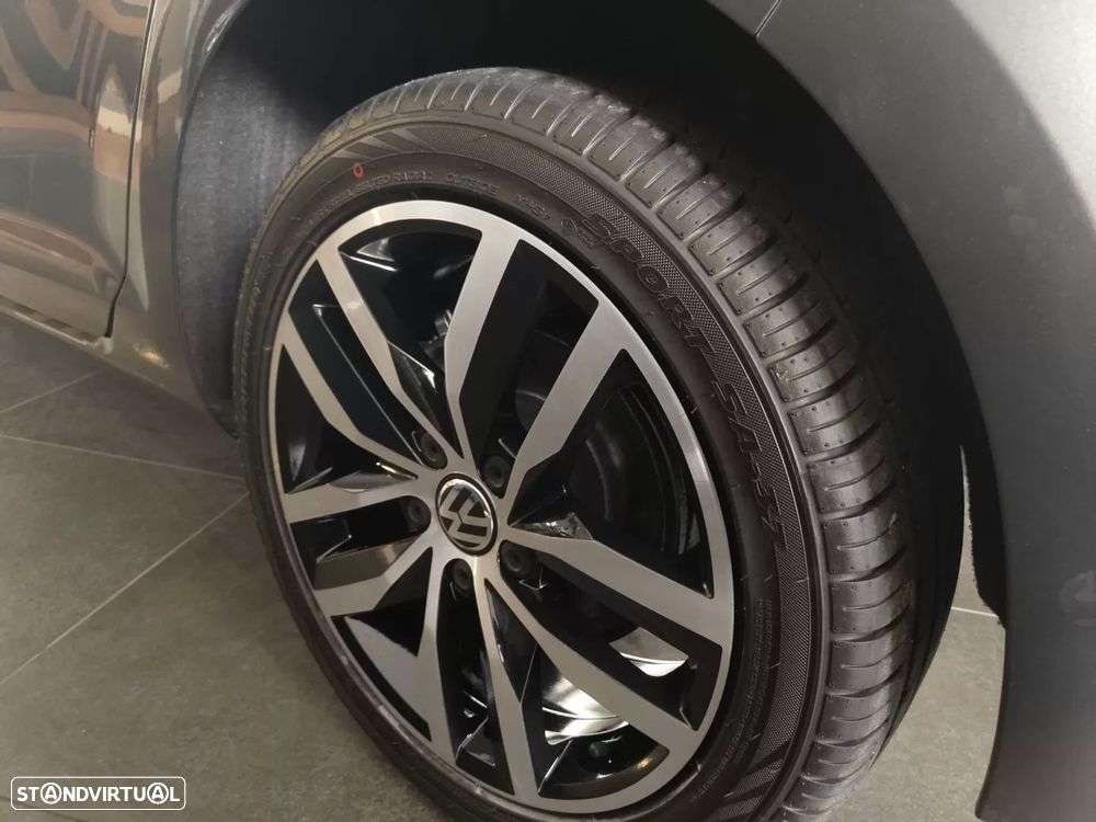 VW Golf 1.6 TDi BlueMotion Confortline - 17