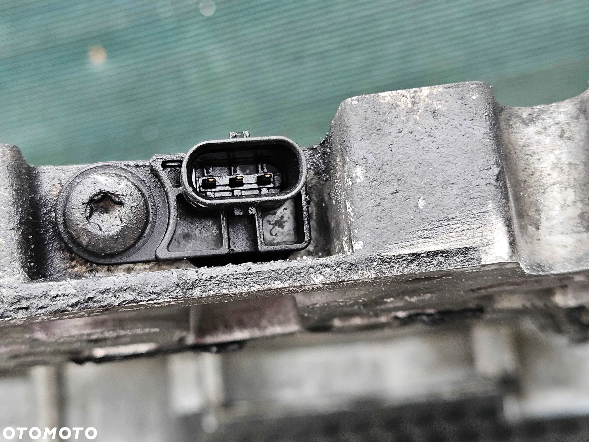 Obudowa Osłona Pokrywa Rozrzadu Silnika Dekiel Walu Kołnierz 2.7 3.0 V6 TDI Audi A4 B8 A5 Q5 - 6