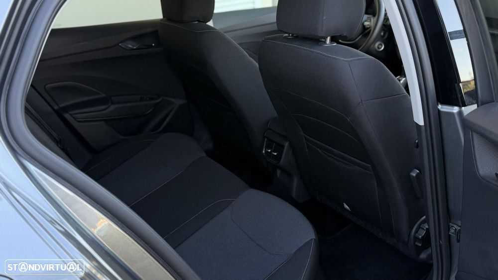 Skoda Fabia 1.0 TSI Selection DSG - 28