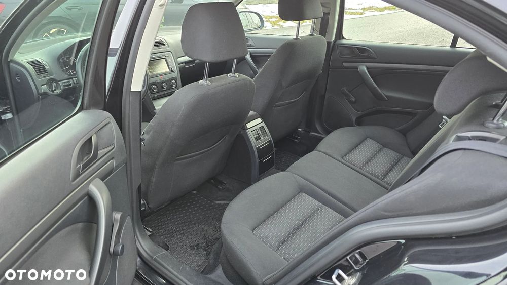 Skoda Octavia 1.6 Mint - 6