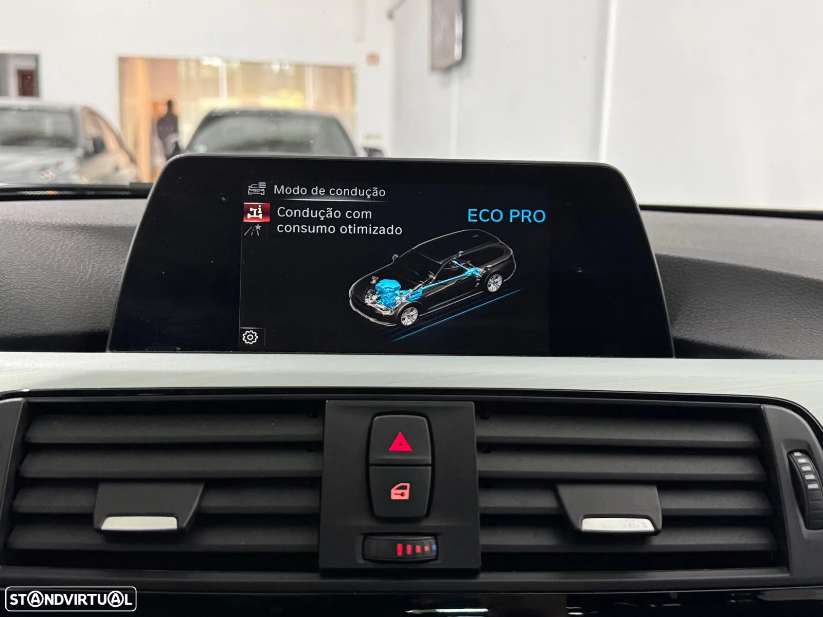 BMW 320 d xDrive Pack M Auto - 33