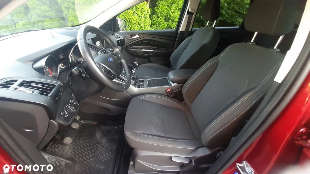 Ford Kuga 2.0 TDCi 4x2 Titanium - 27