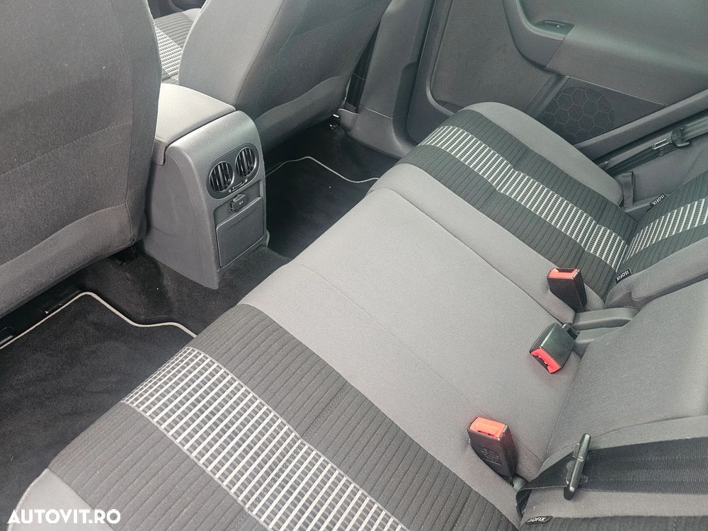 Volkswagen Golf 1.4 TSI United - 21