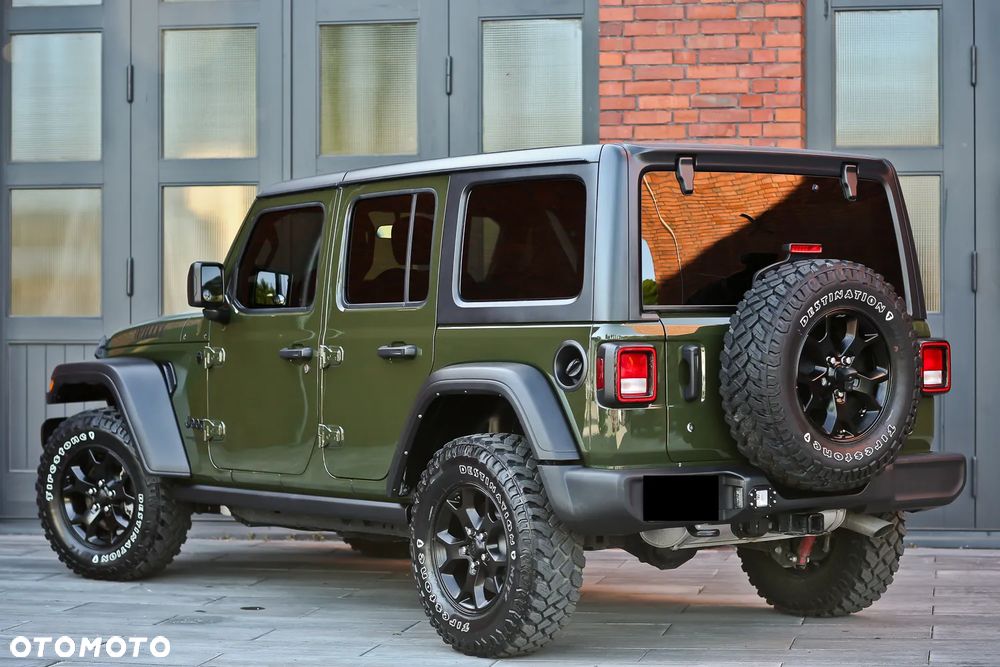 Jeep Wrangler - 10