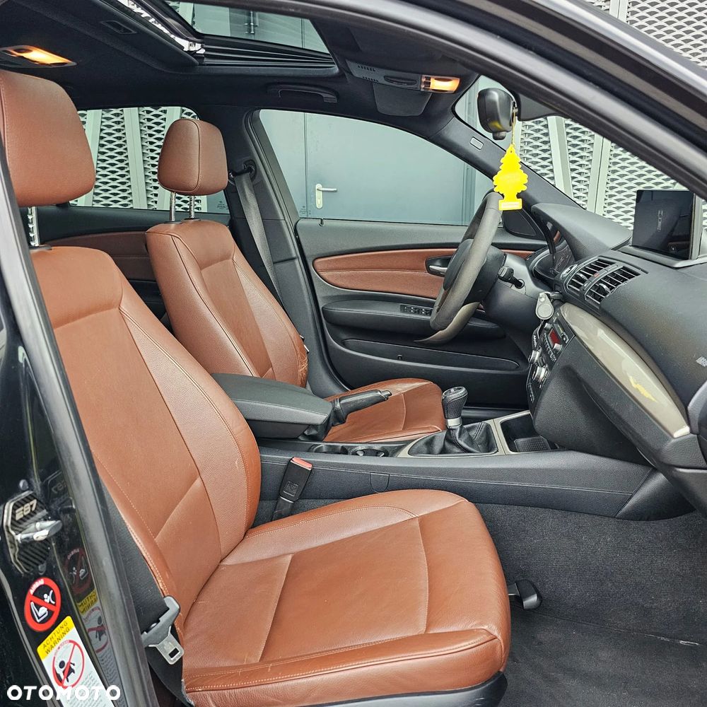 BMW Seria 1 118i - 18