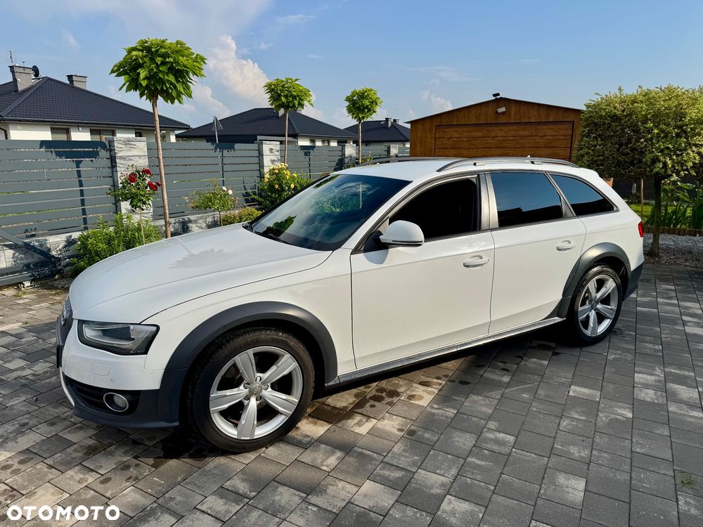 Audi A4 Allroad 2.0 TDI Quattro - 14