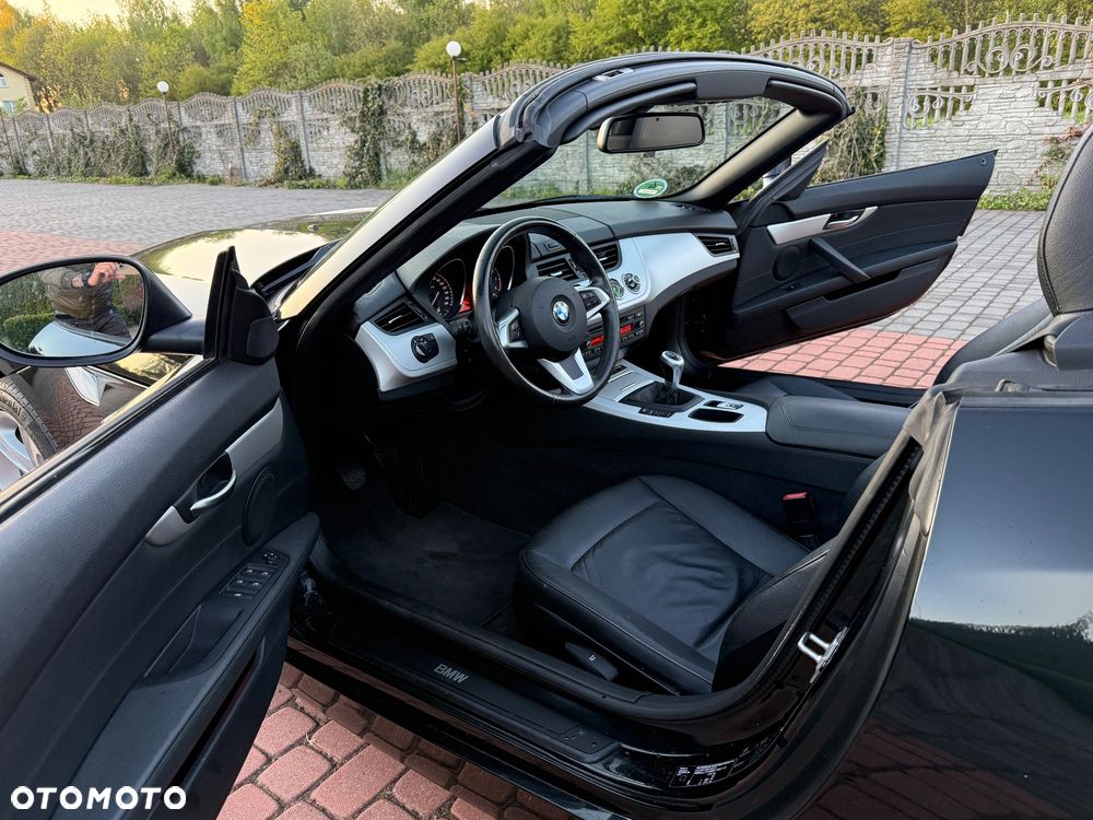BMW Z4 sDrive20i - 26