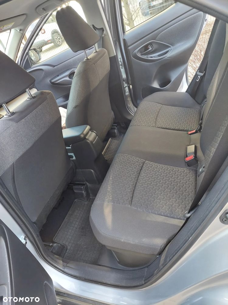 Toyota Yaris Cross Hybrid 1.5 Comfort - 17