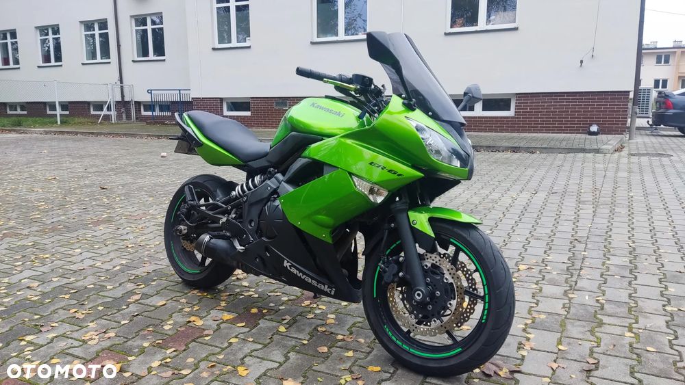 Kawasaki ER - 1