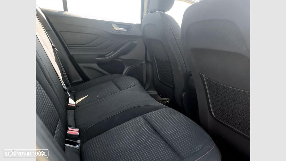 Ford Focus 1.0 EcoBoost ST-Line Aut. - 18