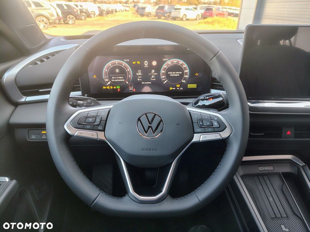 Volkswagen T-Roc - 14