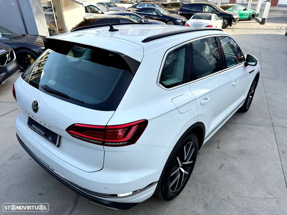 VW Touareg 3.0 TDI V6 Elegance Plus - 48